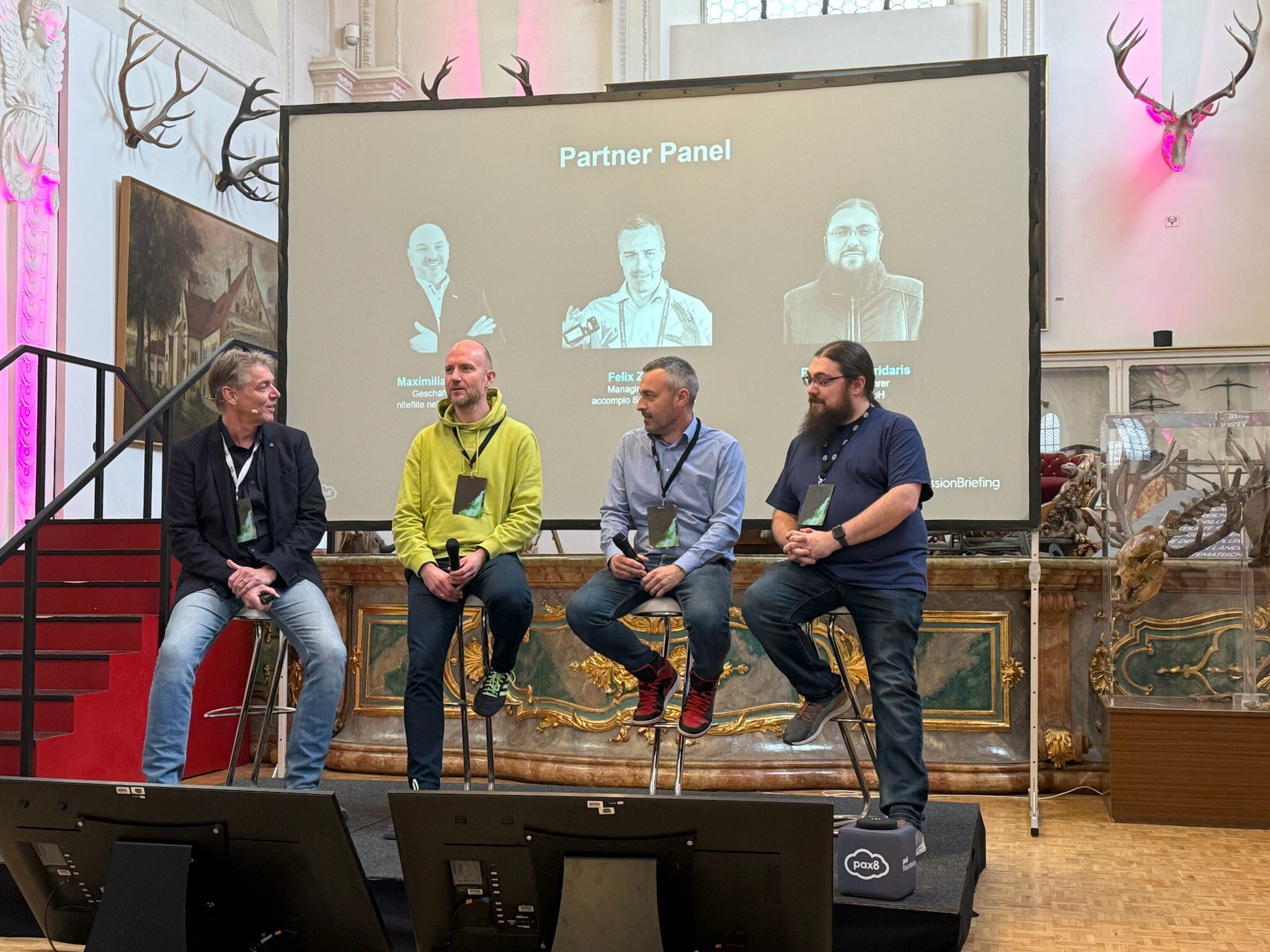 Podiumsdiskussion pax8